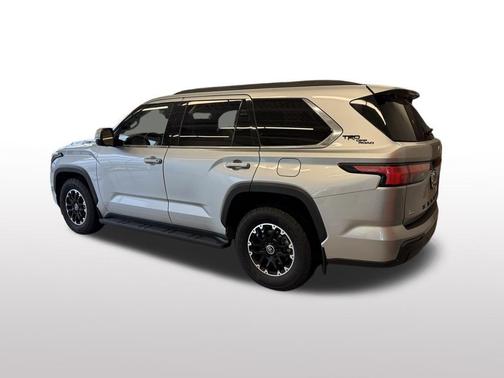 2023 Toyota Sequoia SR5