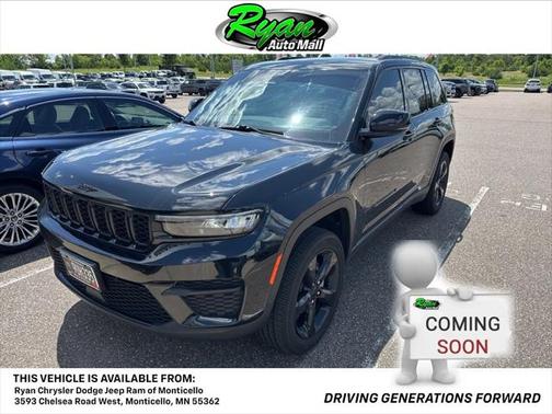 2022 Jeep Grand Cherokee Altitude