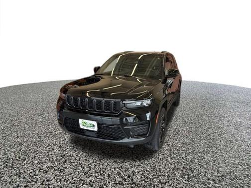 2022 Jeep Grand Cherokee Altitude