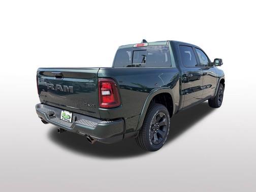 Serrano Green Metallic 2026 RAM 1500 Big Horn