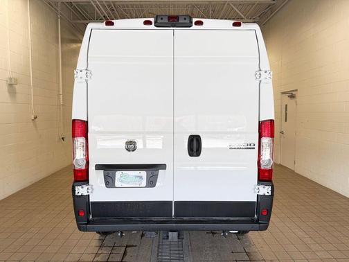 Bright White Clearcoat 2026 RAM ProMaster 2500 Tradesman