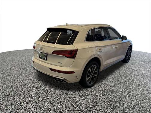 2024 Audi Q5 45 S line Premium Plus