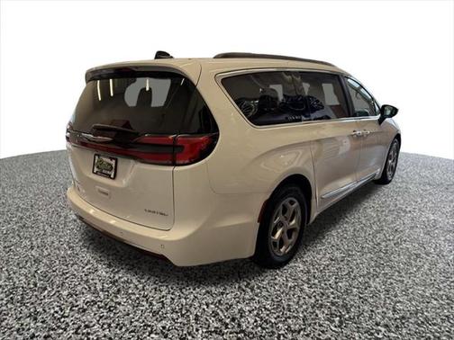 2023 Chrysler Pacifica Limited