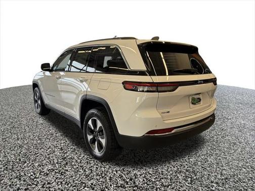 2023 Jeep Grand Cherokee 4xe Base
