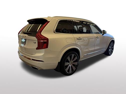 2021 Volvo XC90 T6 Inscription