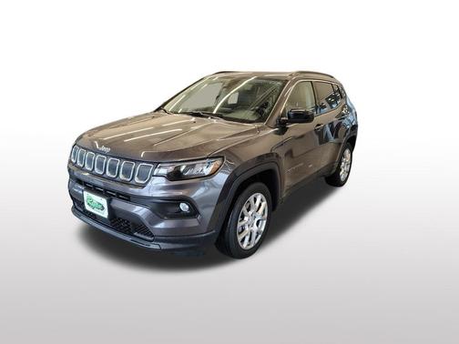 Granite Crystal Metallic Clearcoat 2022 Jeep Compass Latitude Lux