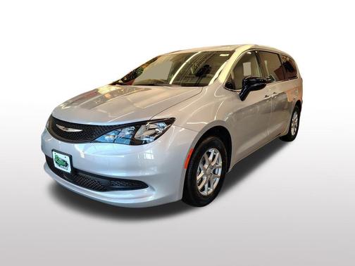 2026 Chrysler Voyager LX