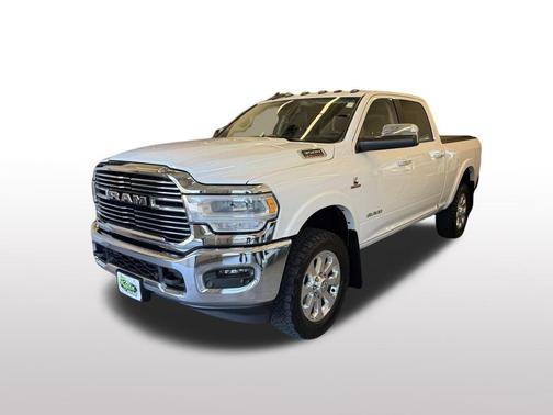 2022 RAM 3500 Laramie Crew Cab 4x4 6'4' Box
