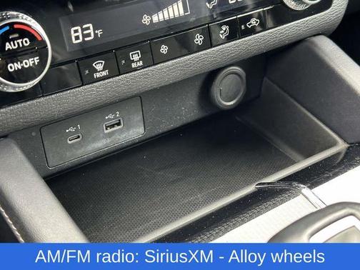 2023 Mitsubishi Outlander SE Black Edition