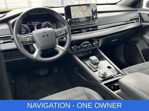 2023 Mitsubishi Outlander SE Black Edition