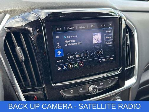 2021 Chevrolet Traverse LT Cloth