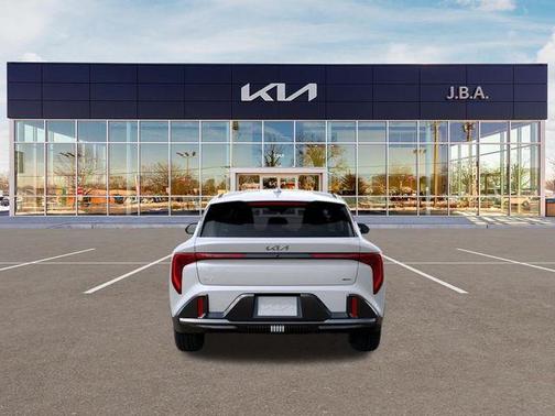 White Pearl 2026 Kia K4 GT-LINE
