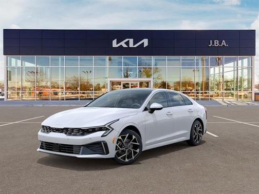 2025 Kia K5 EX