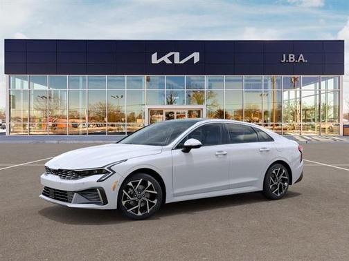 2025 Kia K5 EX