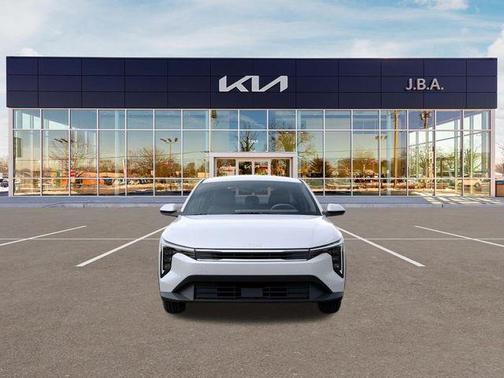 White Pearl 2026 Kia K4 LXS