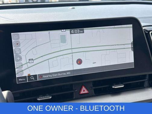 Blue 2024 Kia Sportage Hybrid EX