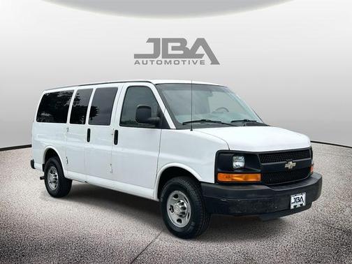 2010 Chevrolet Express 2500 LS