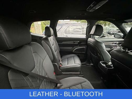 Green 2023 Kia Telluride EX X-Line
