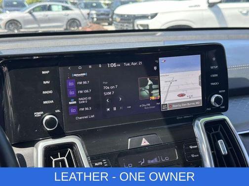 Wolf Gray 2023 Kia Sorento SX