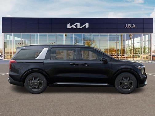 Metal 2026 Kia Carnival SX