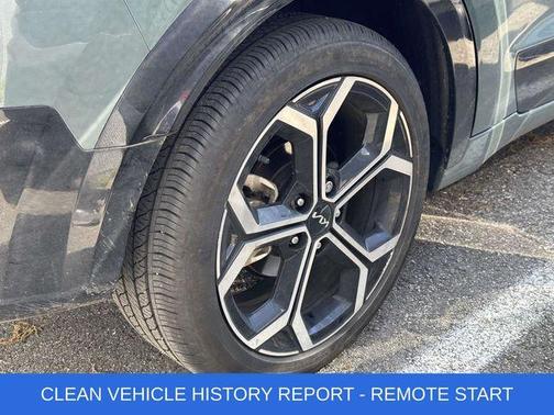 Green 2023 Kia Niro EX Touring