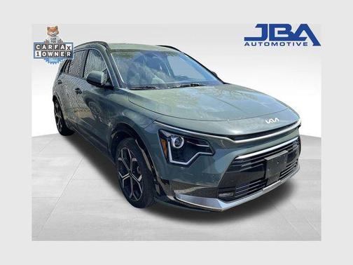Green 2023 Kia Niro EX Touring