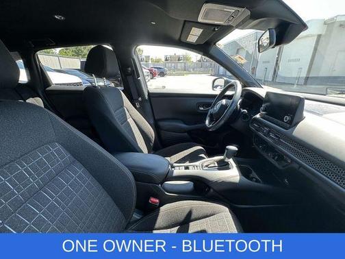 Crystal Black Pearl 2024 Honda HR-V Sport