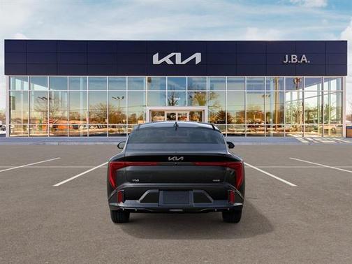 2025 Kia K4 GT-Line