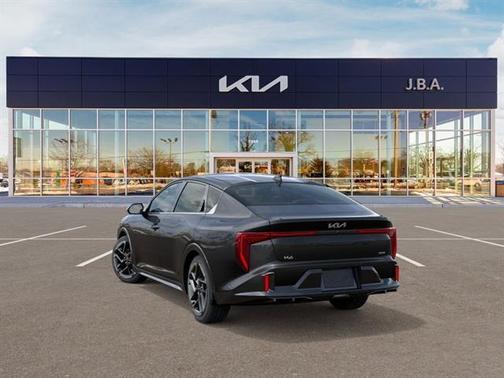 2025 Kia K4 GT-Line
