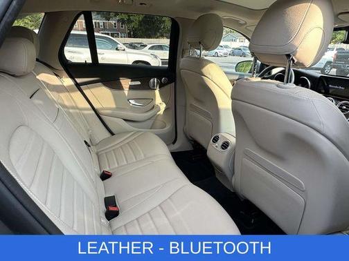 Mojave Silver Metallic 2021 Mercedes-Benz GLC 300 Base 4MATIC
