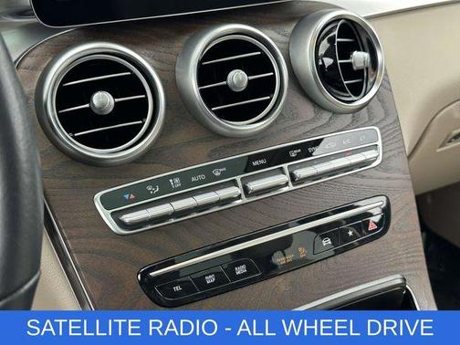 Mojave Silver Metallic 2021 Mercedes-Benz GLC 300 Base 4MATIC