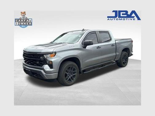Sterling Gray Metallic 2025 Chevrolet Silverado 1500 Custom
