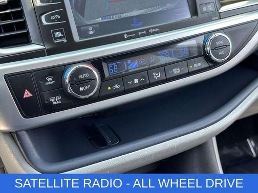 Blizzard Pearl 2018 Toyota Highlander Hybrid Limited Platinum