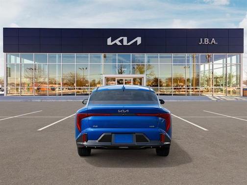 2025 Kia K4 GT-Line