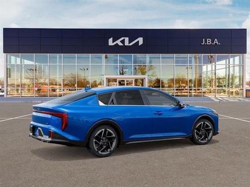 2025 Kia K4 GT-Line