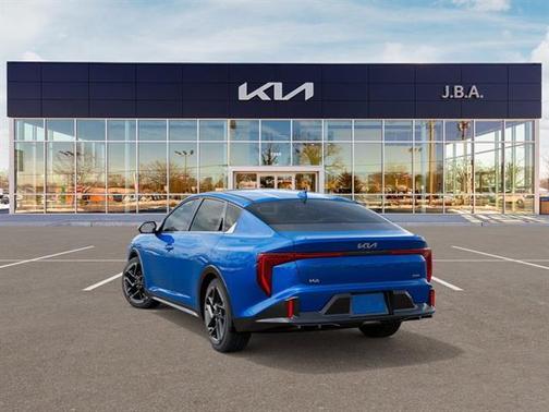 2025 Kia K4 GT-Line