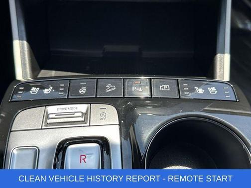 Shimmering Silver 2022 Hyundai TUCSON Limited
