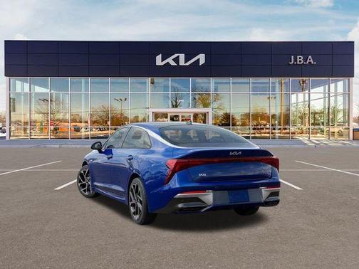 2025 Kia K5 EX