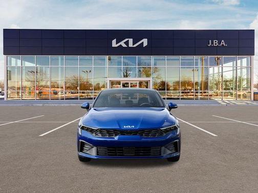 2025 Kia K5 EX