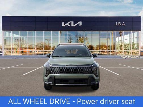 Green 2026 Kia Sportage Plug-In Hybrid X-Line