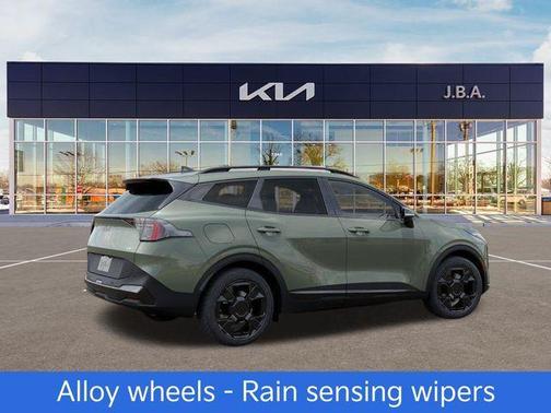 Green 2026 Kia Sportage Plug-In Hybrid X-Line