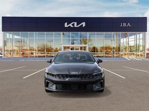 2025 Kia K5 LXS