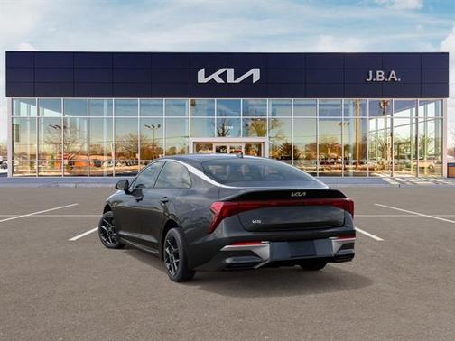 2025 Kia K5 LXS