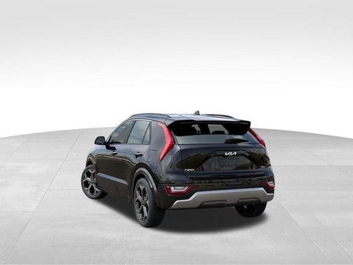 2025 Kia Niro SX Touring