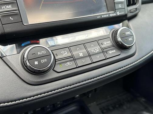 2016 Toyota RAV4 Hybrid Limited