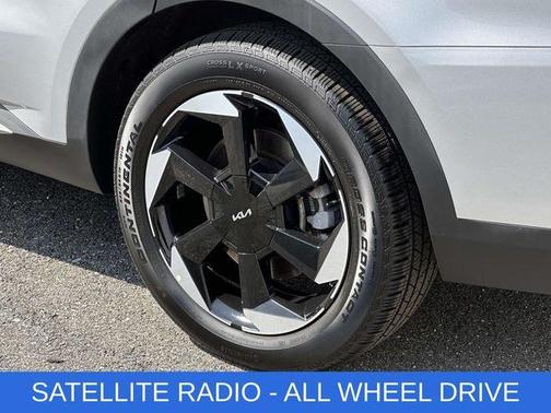Silky Silver 2025 Kia Sorento Hybrid EX