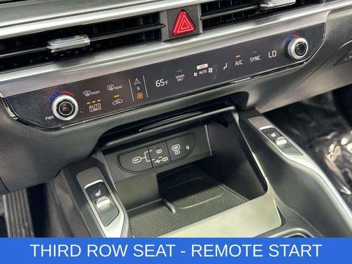 Silky Silver 2025 Kia Sorento Hybrid EX