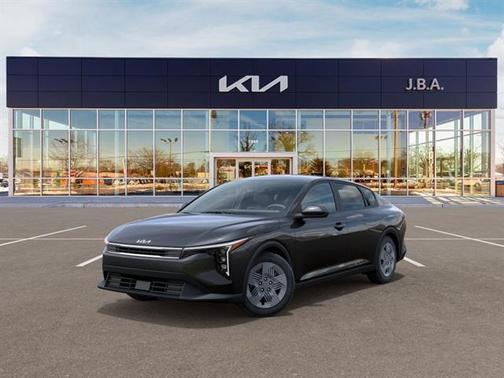 2025 Kia K4 LX