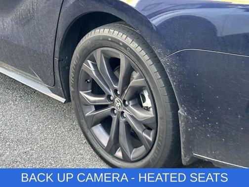 2022 Toyota Sienna XSE 7 Passenger