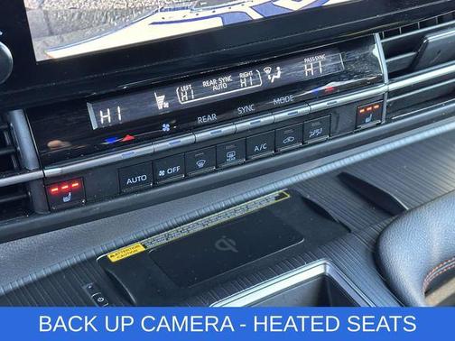 2022 Toyota Sienna XSE 7 Passenger